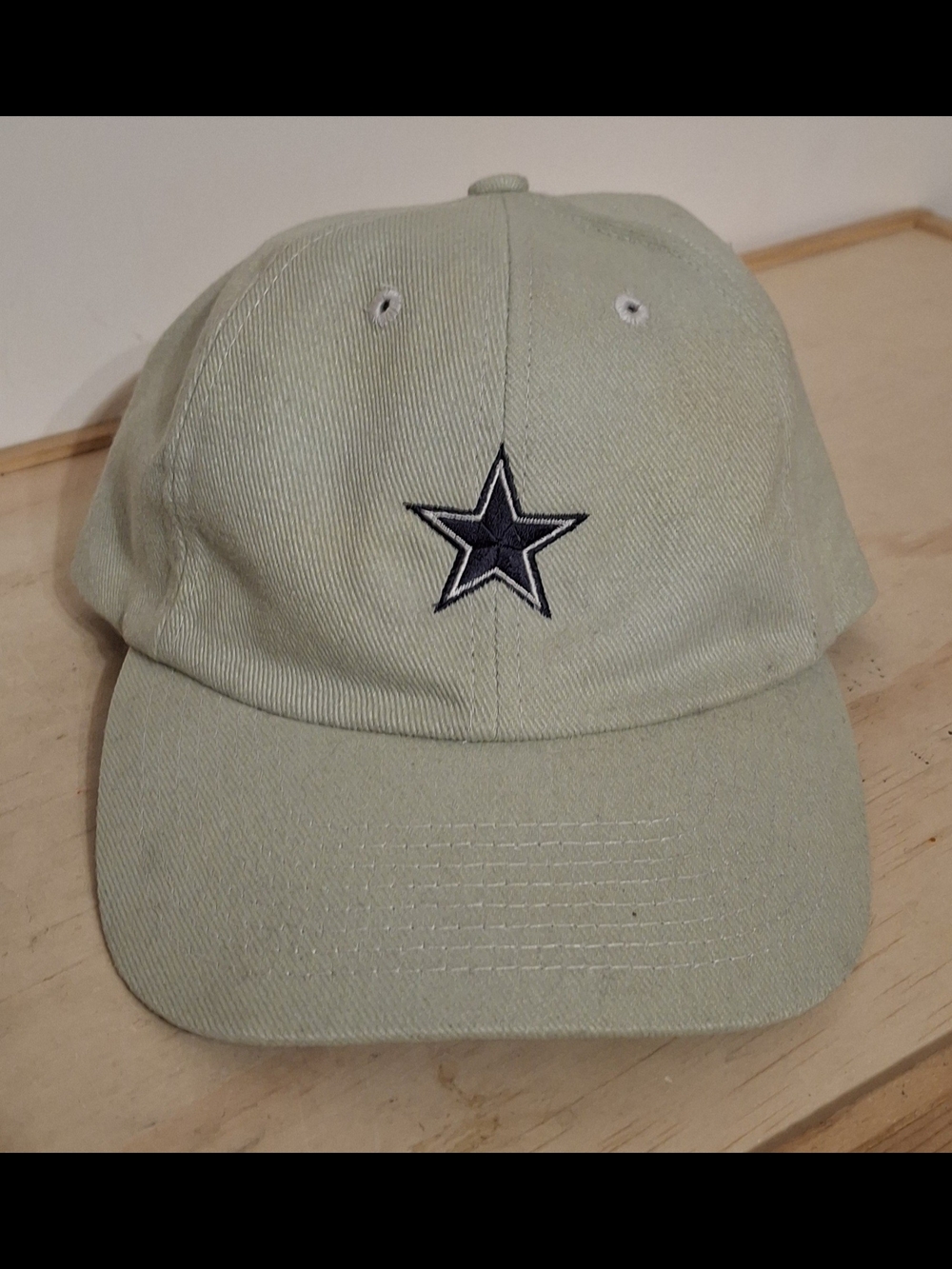 Vintage 1999 Dallas Cowboys NFL Brand strapback hat with embroidered star logo